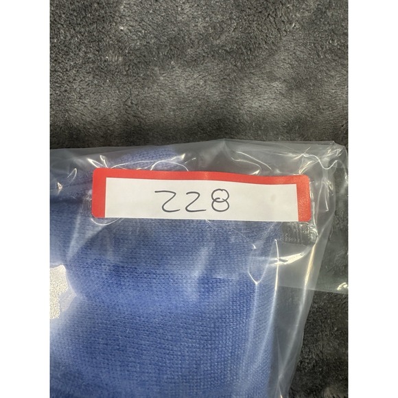 Brooks Brothers Sweater Vest Mens MEDIUM Merino Wool  346 V Neck Pullover FLAW - Picture 8 of 8